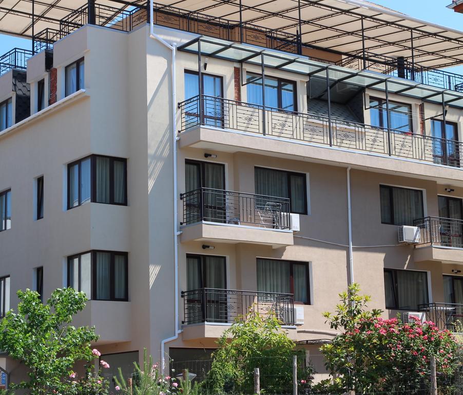 Flowers Apartments Nesebar Exteriör bild