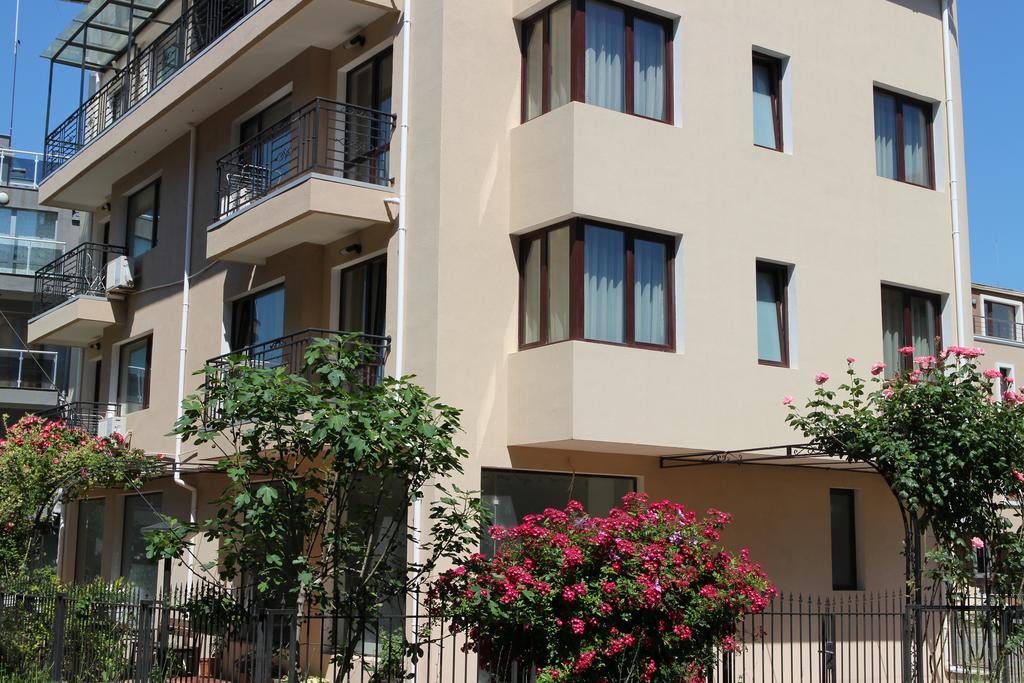 Flowers Apartments Nesebar Exteriör bild